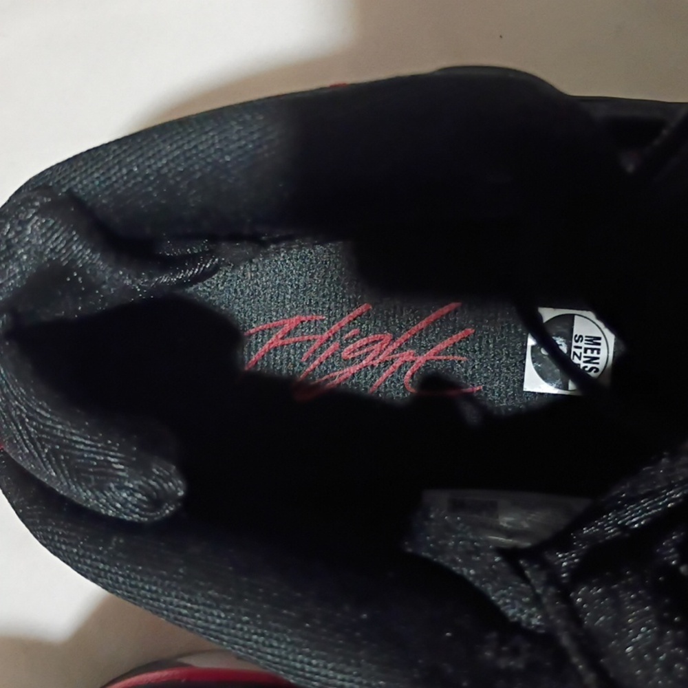 Flight  Nike Air Jordans Shoes - Black and Red 8 mens - Picture 11 of 11